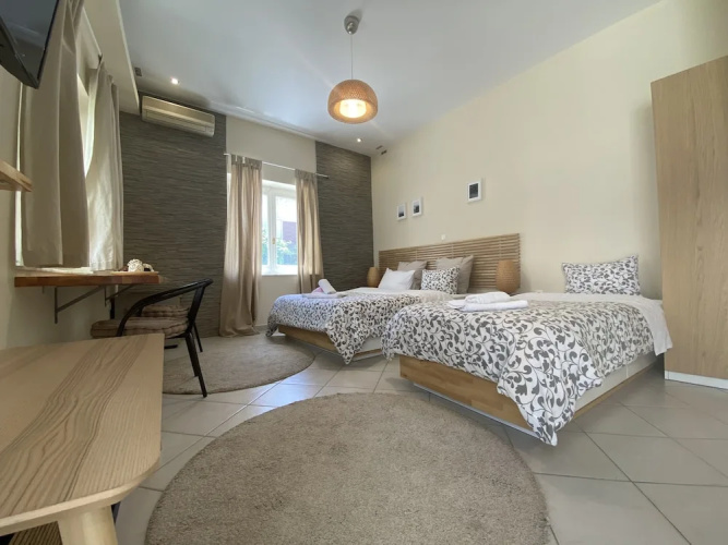 Flight Apartment Airport