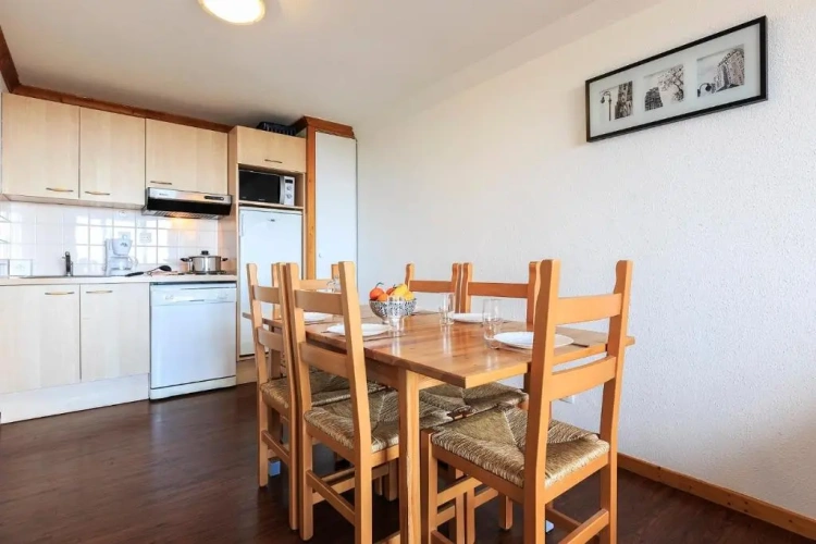2 Bedrooms Family Apartment