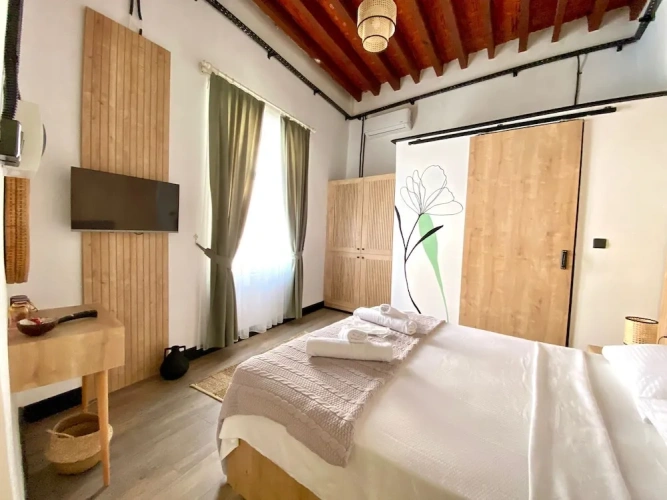 Deluxe Double Attic room