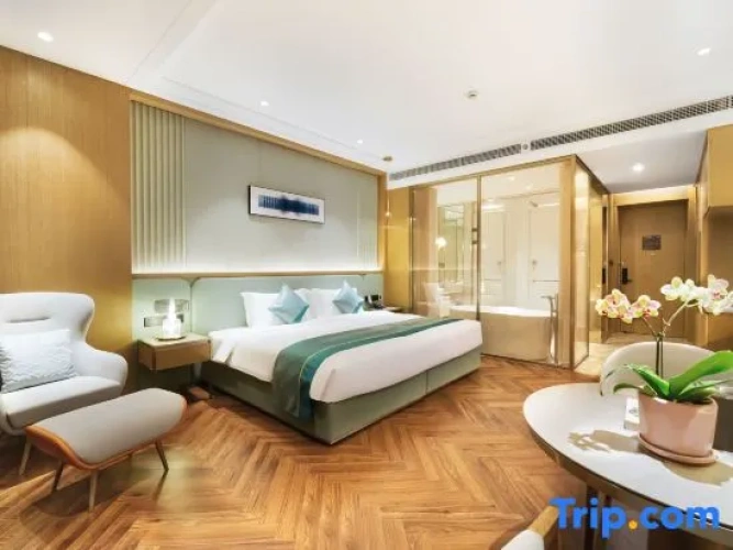 Standard Double room with courtyard view