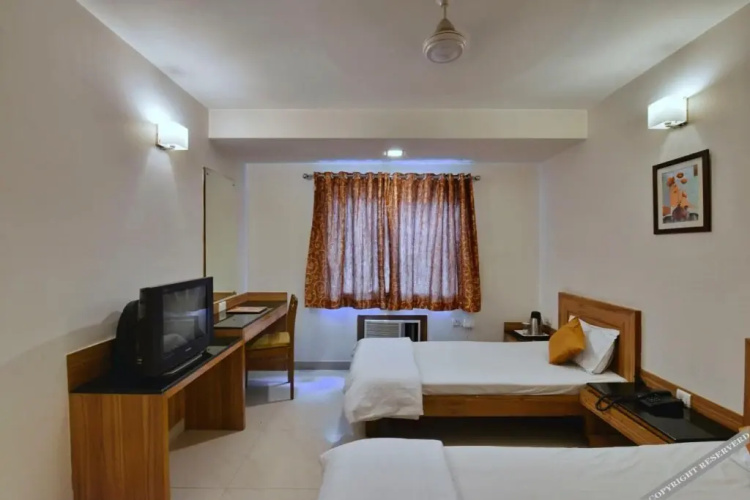 Hotel Mayuri