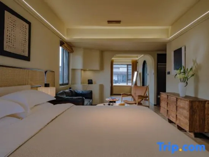 1 Bedroom Suite