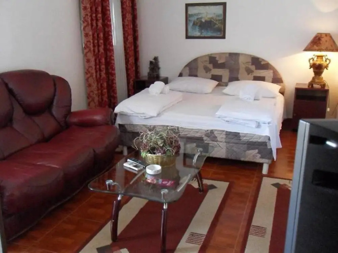 Hotel Lovcen