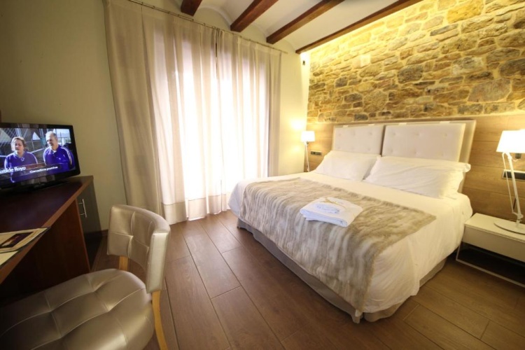 Superior Double room with balcony and with view