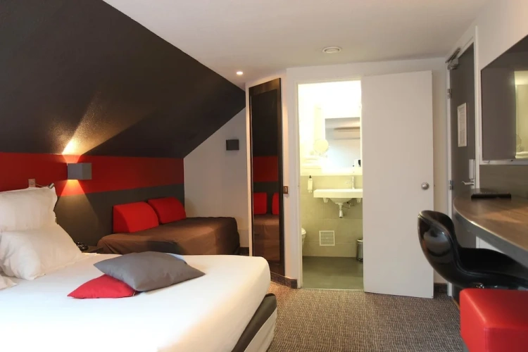Superior room