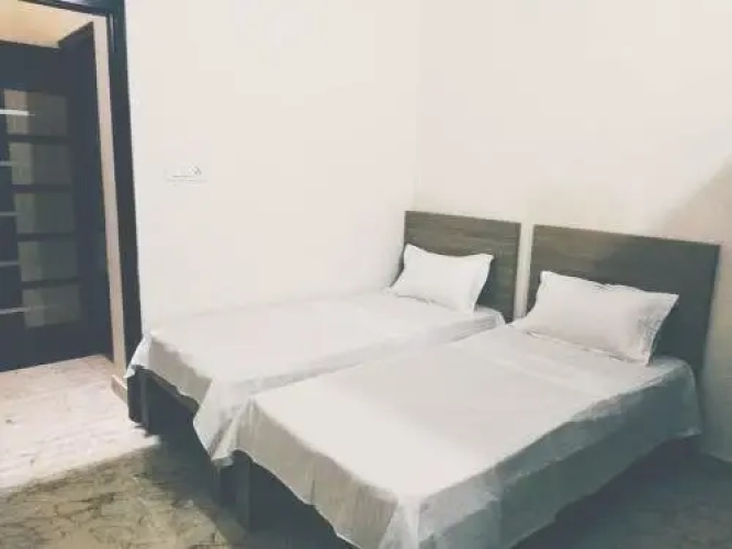 Leisure the hostel