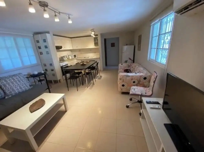 2 Bedrooms Apartment with balcony and with garden view