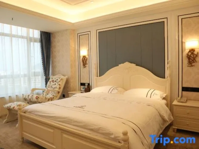 Standard Double room with river view