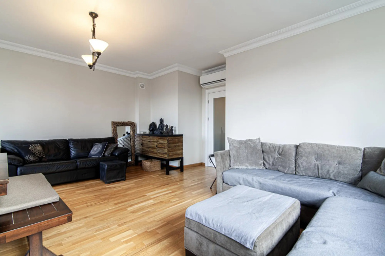 Lovely Flat With Central Location in Kadikoy