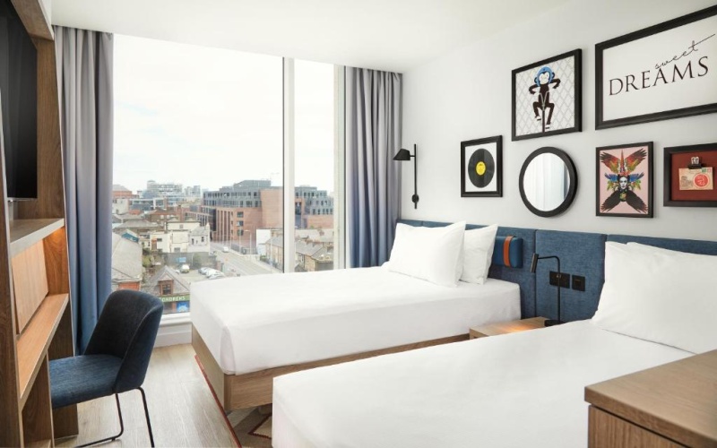Twin room