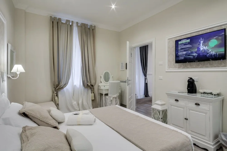 Economy room