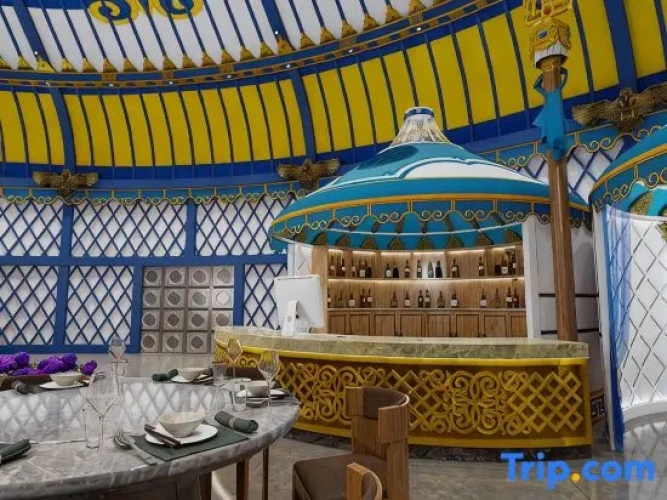 Muyun Tribe (Horse Town)