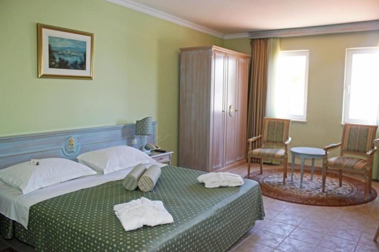 Comfort room