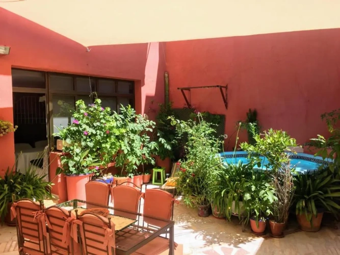 4 Bedrooms Cottage