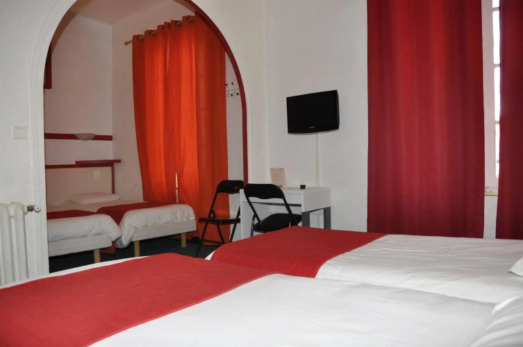 Sarl Hotel Cesar