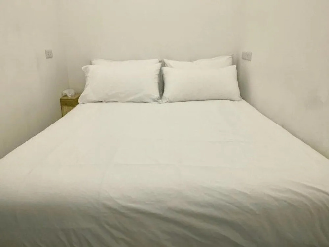 PlainStay Hostel