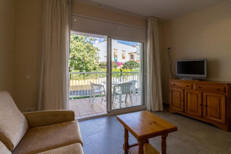 Studio with balcony