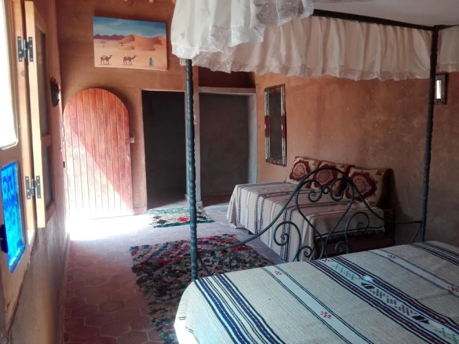 Comfort room