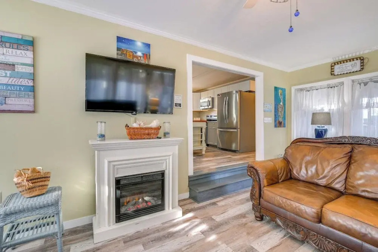 Steps to Ocean: Surfside Beach Home w/ Patio