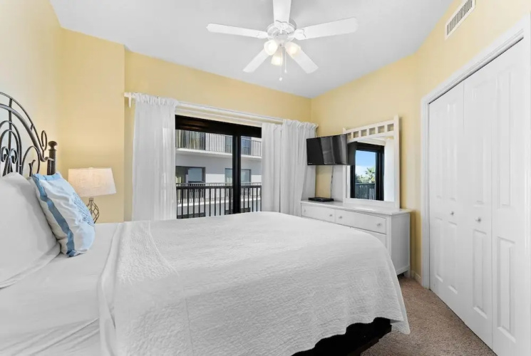 The Palms West 311