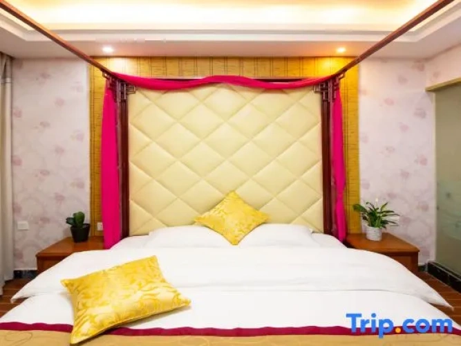 Standard Double room with balcony and with river view