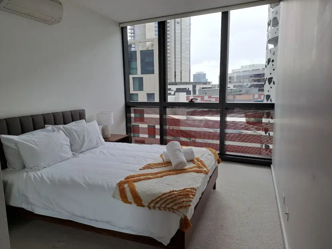 Kula Docklands
