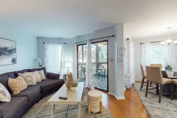 2 Bedrooms Apartment with balcony
