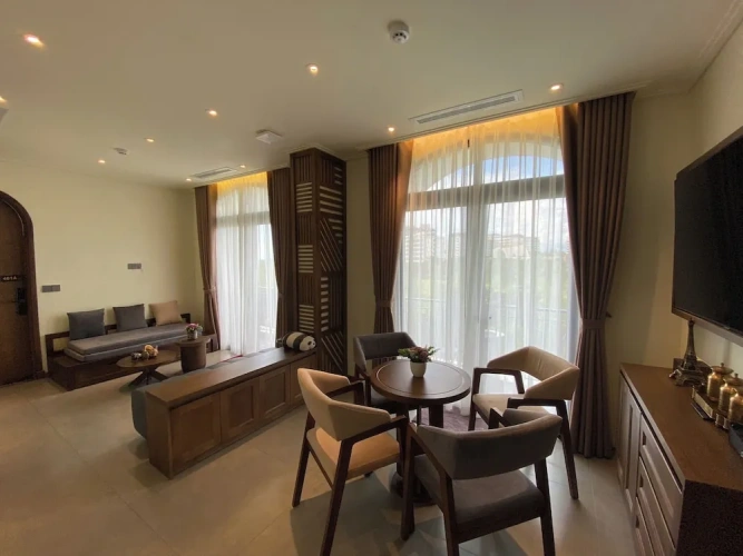 Executive Suite