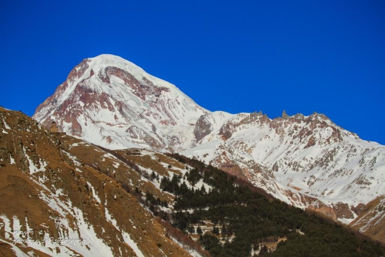 Standard Triple room with mountain view