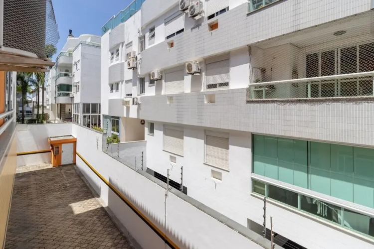 Beautiful apt 2 Minutes From Canas Beach Rsa025