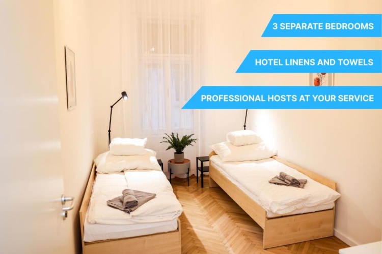 3 Bedrooms Apartment