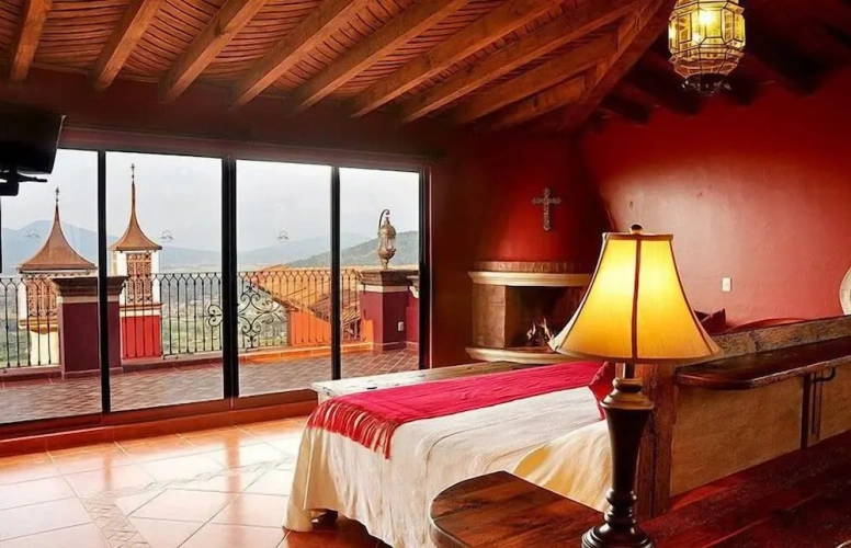 Presidential Double Suite with balcony