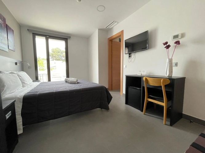 Hotel 6 Bis