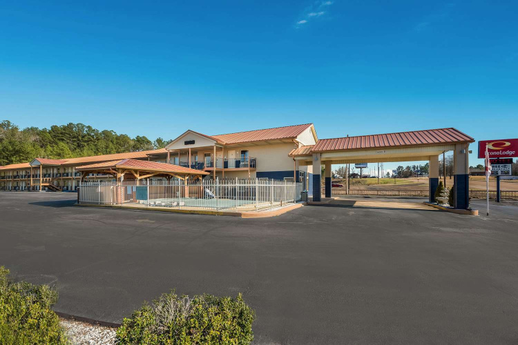Americas Best Inns Selmer