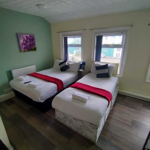 Standard Twin room