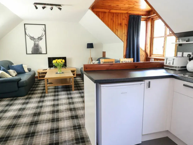 Upper Brackendale