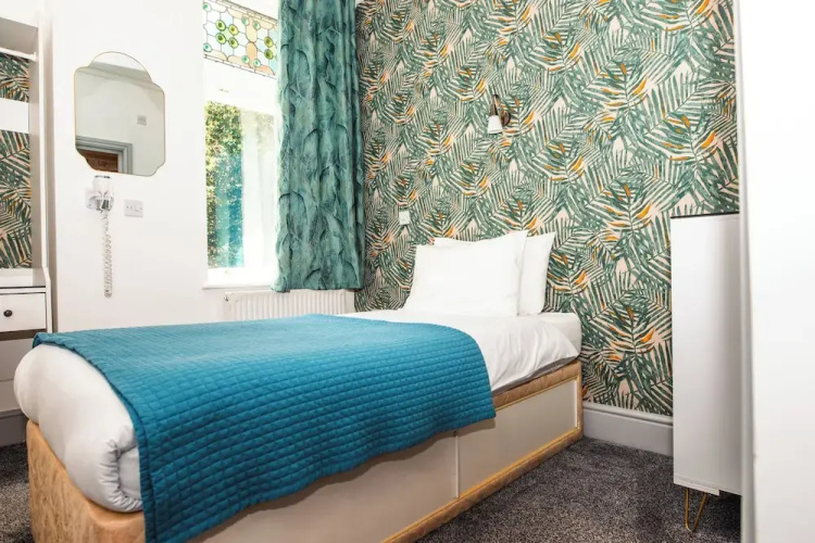 Elgano Guest House