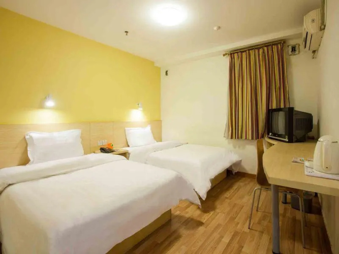 7Days Inn Heze Dongming Fortune Plaza