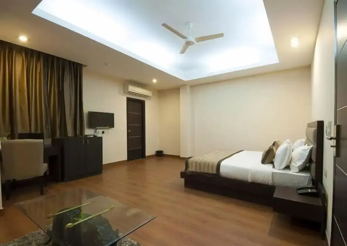 Hotel WTI Airport