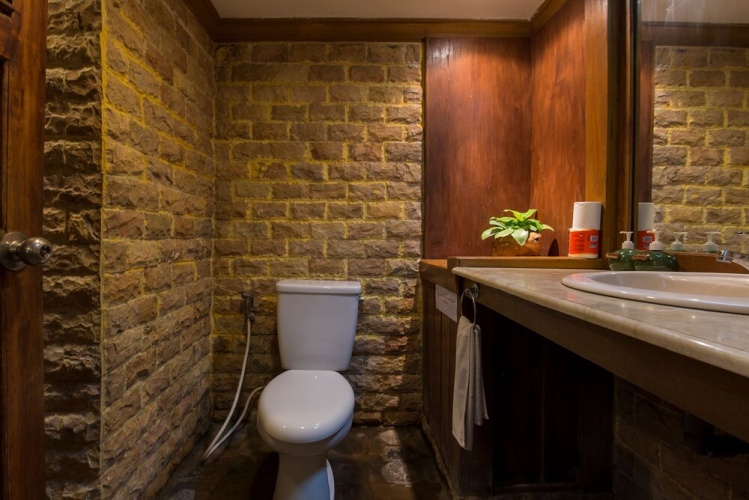 2 Bedrooms Cottage
