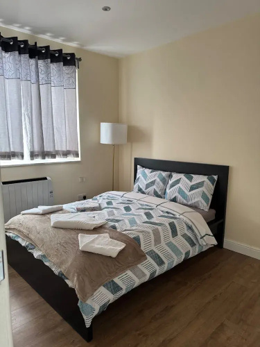 Close Central London 2 bed Flat Sleeps 4