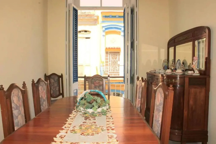 Armando's Colonial Hostel House