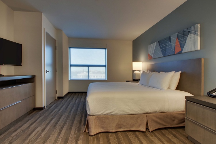Den Double room