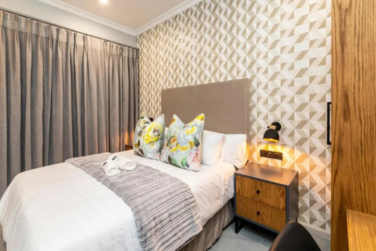 5th On Preston Guest House