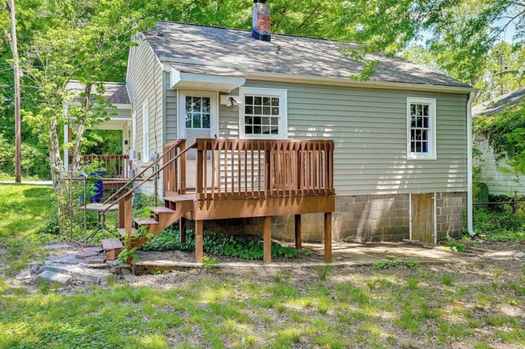 Winston-salem Vacation Rental ~ 3 Mi to Downtown!