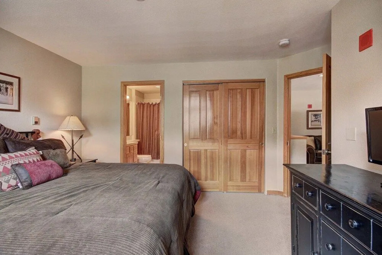 Gateway 5038 by RedAwning