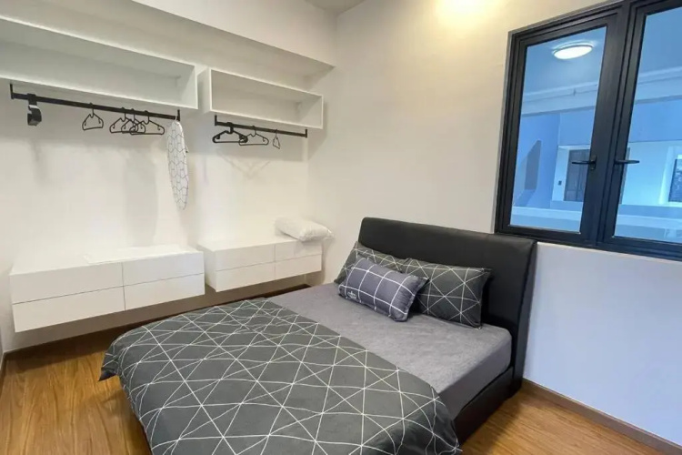 Suites with Infinity Pool at Georgetown B11