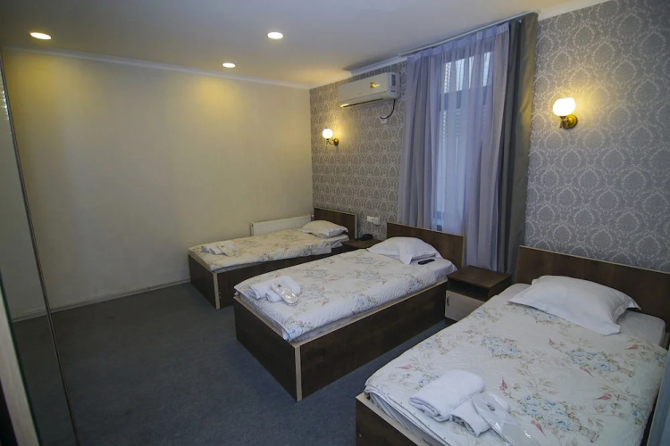 Arena Inn