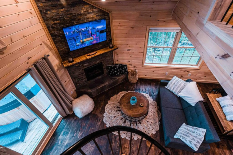 Moonlight Treehouse-amazing Views Private hot tub