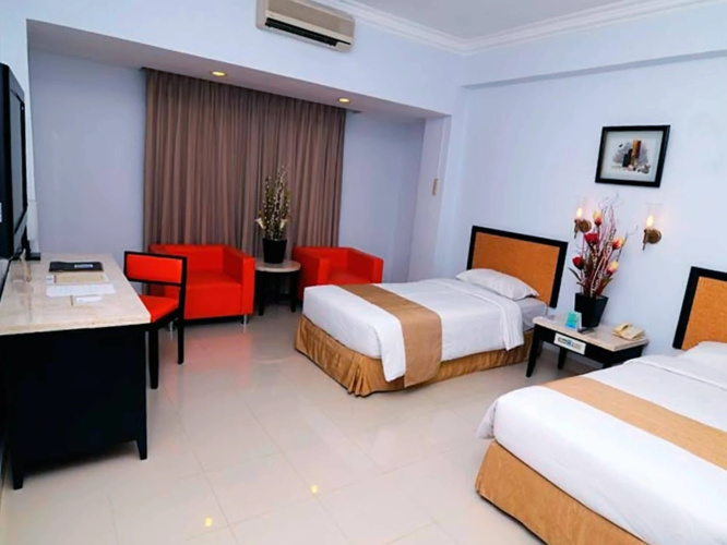 MaxOne Dumai